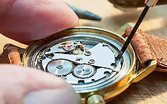 豪利时手表表盘刮花怎么修复？（豪利时手表表盘划痕修复全流程）