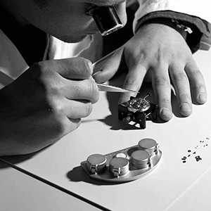 豪利时手表受潮的原因最可能是哪些？